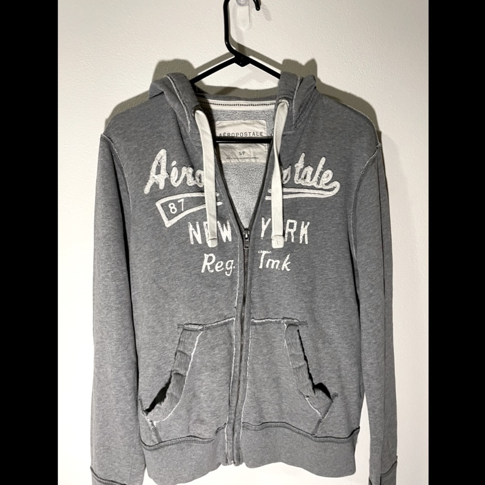 Gray Aeropostale zip up sweatshirt, Men’s Size S